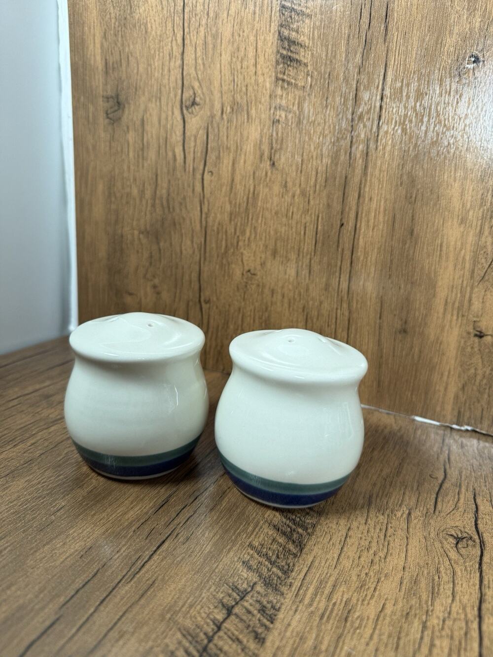pfaltzgraff northwinds blue green stripes salt and pepper shakers